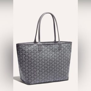 AUTHENTIC Goyard Sac Artois PM -gray
